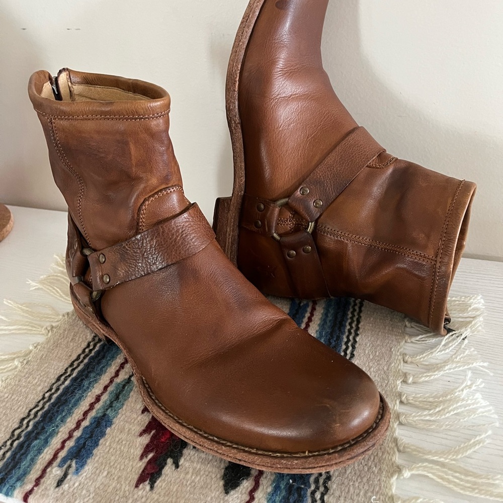 Frye Phillip Harness 87870 Men’s Brown Leather Zipper Boots